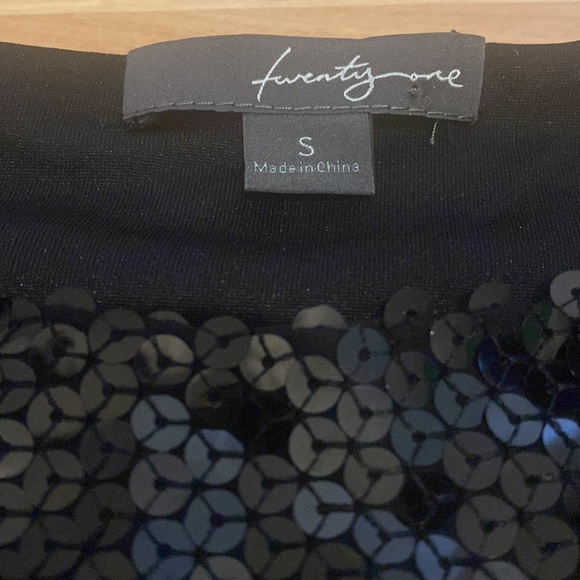 Black Sequin Cocktail Dress - Picture 3 of 3